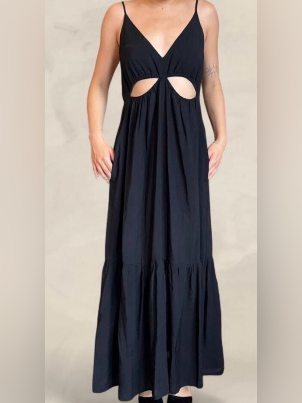 Abercrombie & Fitch Elegant Black Maxi Dress